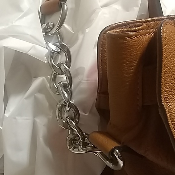 Michael Kors purse - Picture 3 of 8